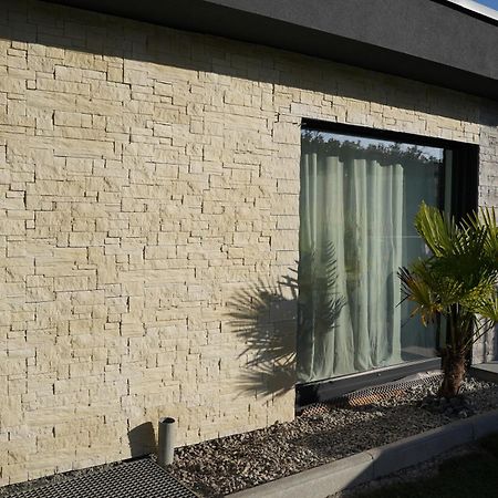 Tiny House Turckheim Villa ภายนอก รูปภาพ